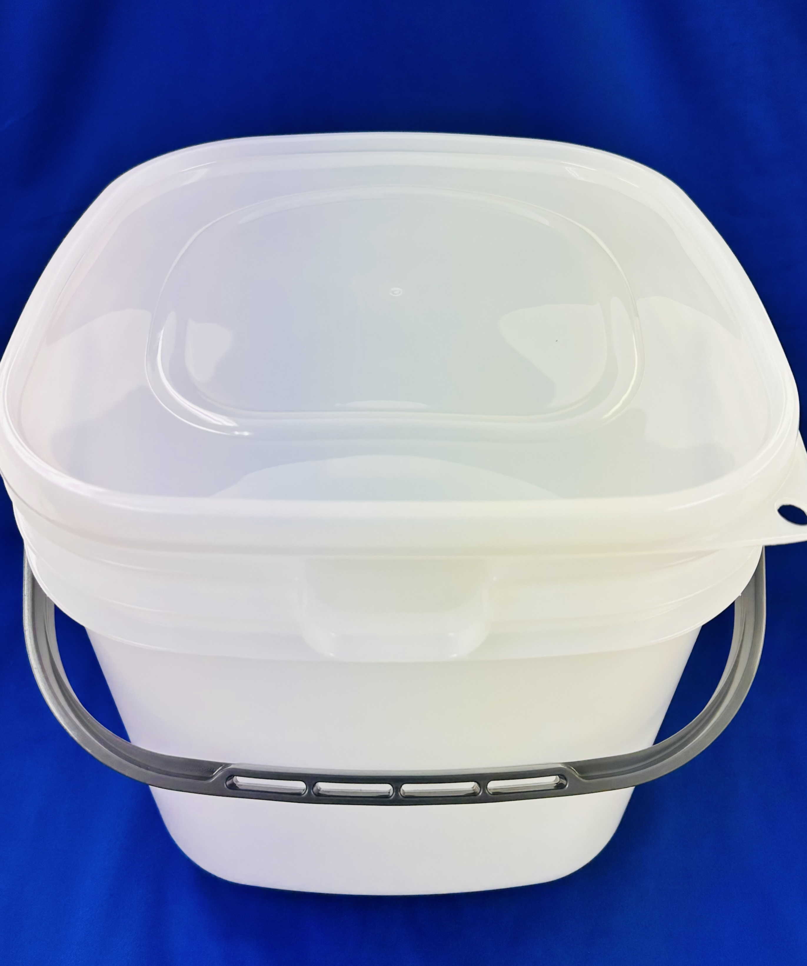 [24-0180-18]　パッカー(角型)　20L