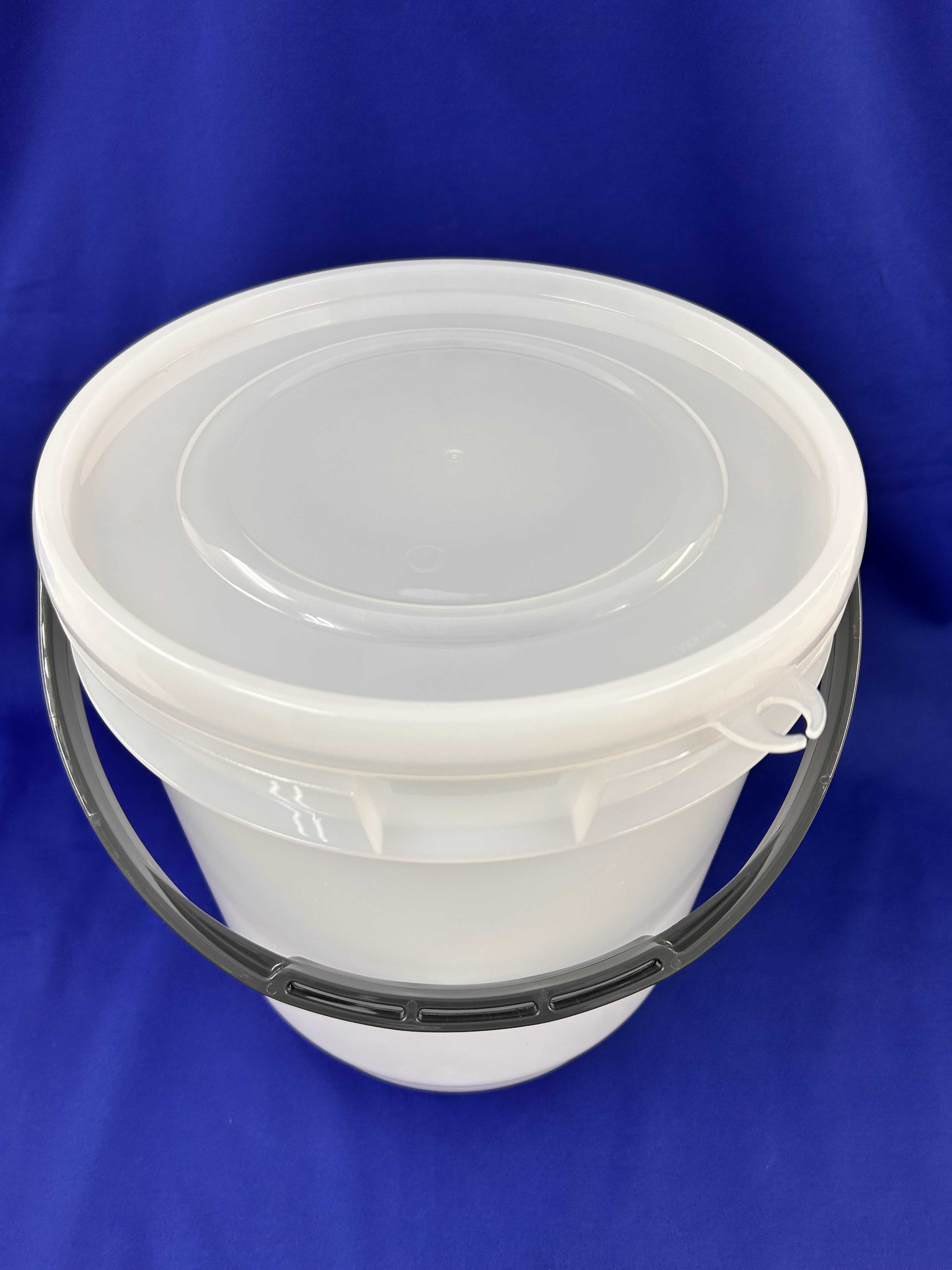 [24-0180-24]　パッカー(丸型)　10L