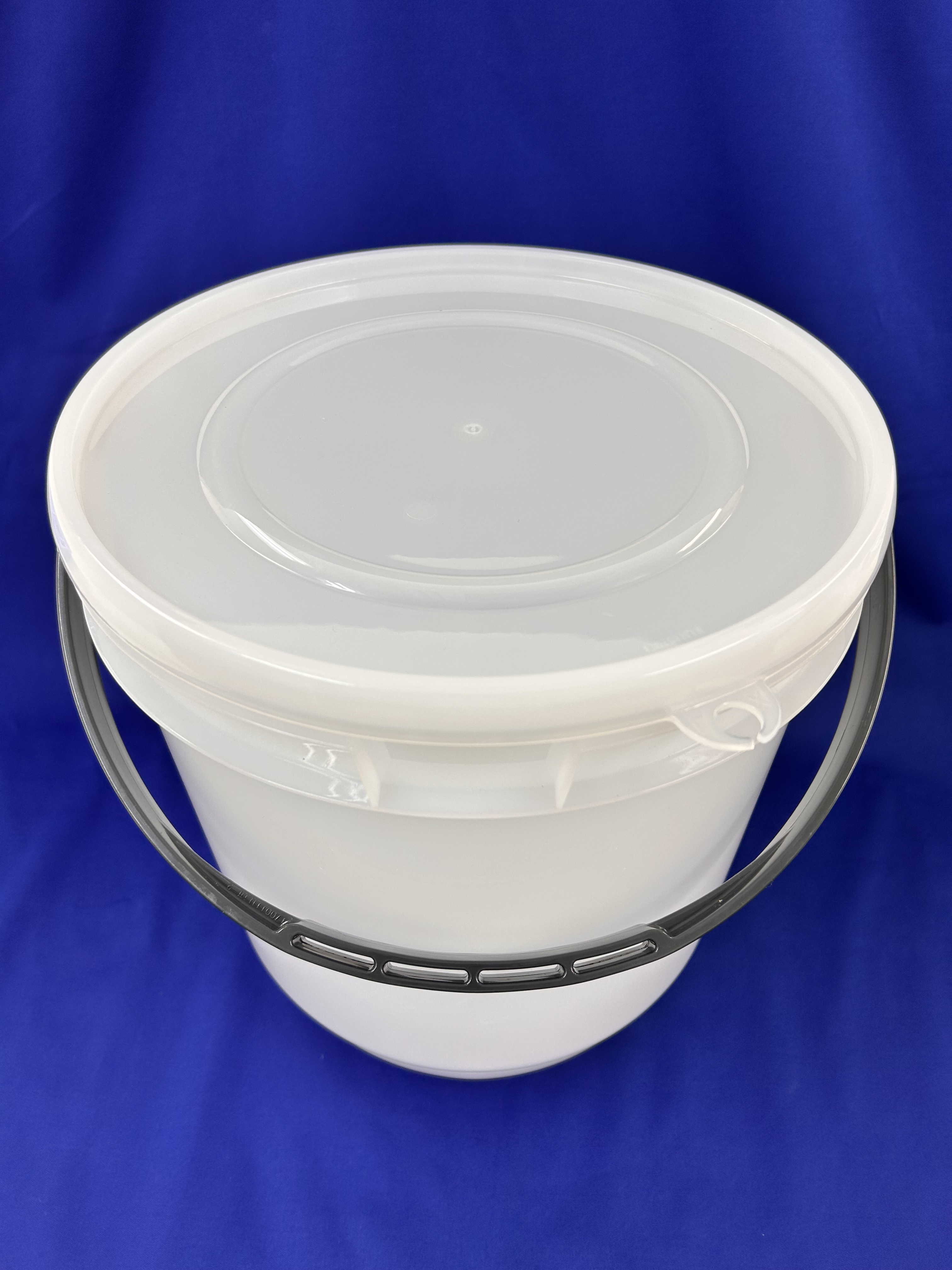 [24-0180-26]　パッカー(丸型)　15L