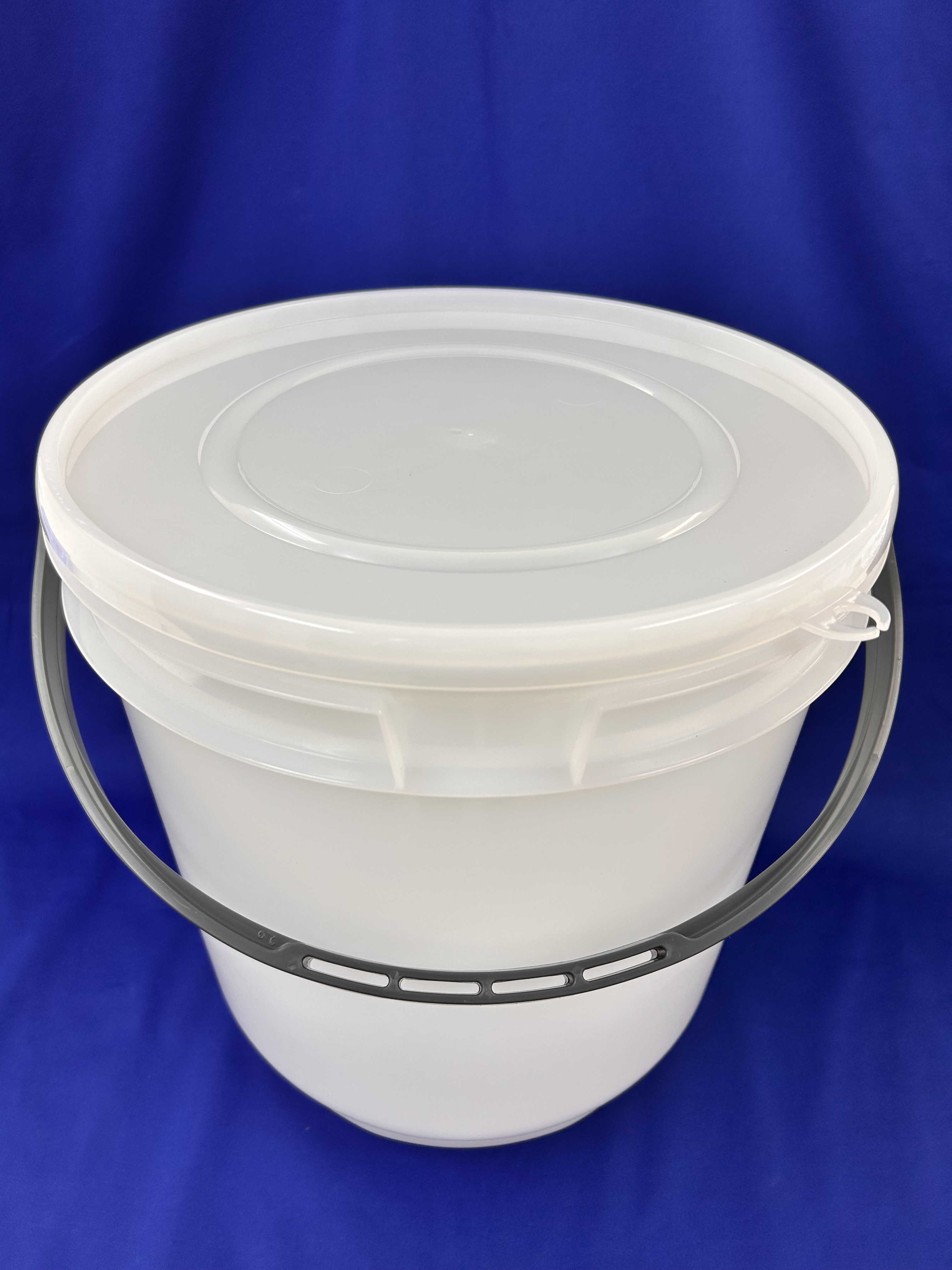 [24-0180-28]　パッカー(丸型)　20L